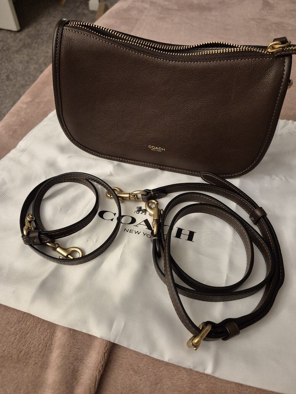 Coach Waverly Bag - Picture 8 of 9